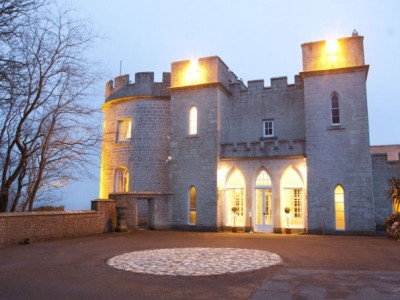 Top 5 UK Party Houses from One Off Places